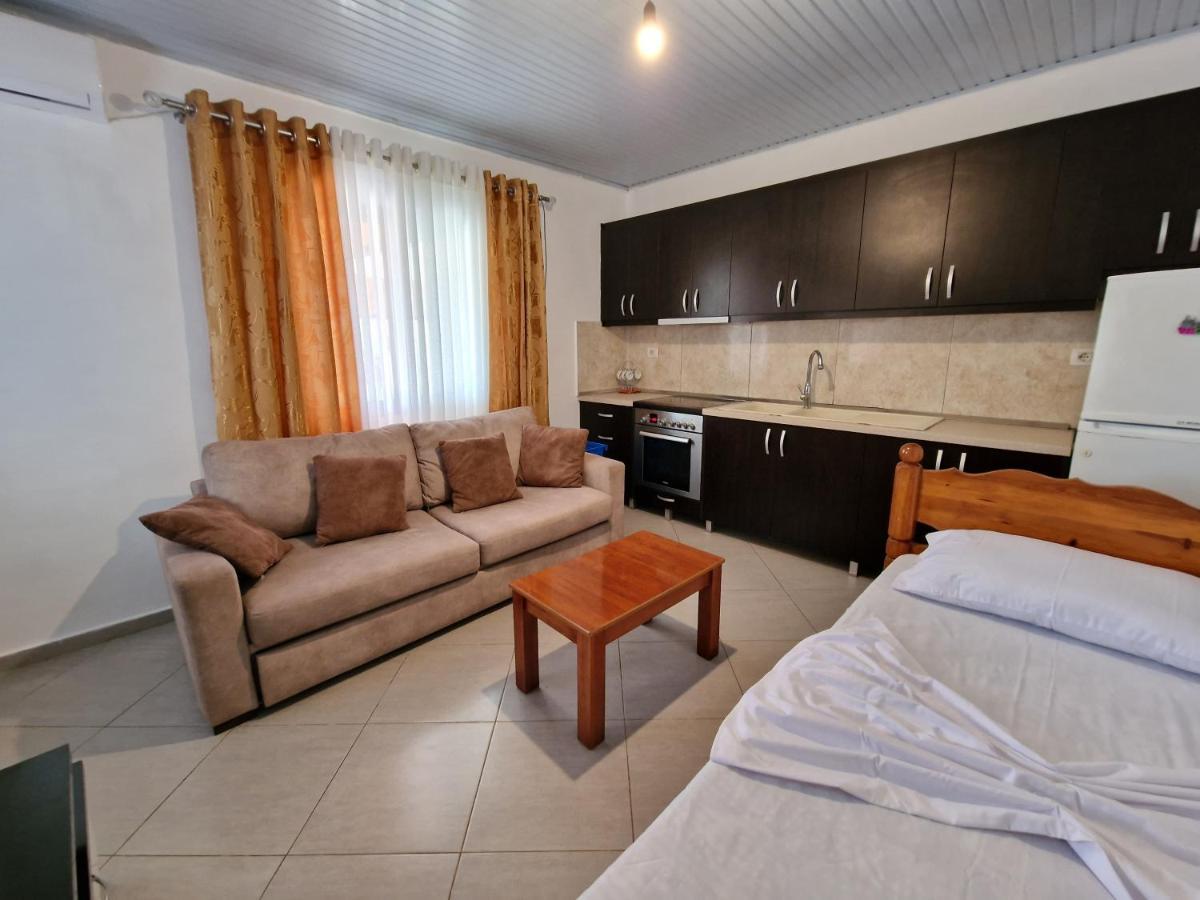 Villa Bani Ksamil Luaran gambar